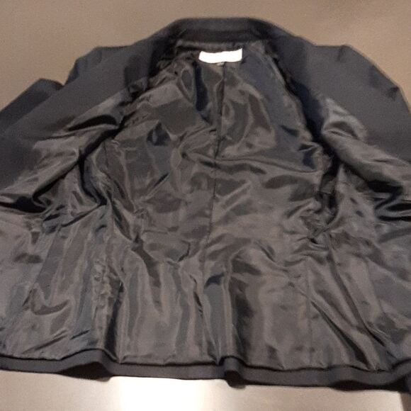 TAHARI  Arthur S. Levine sz 6 tailored, saddle stitched navy jacket - Picture 5 of 7